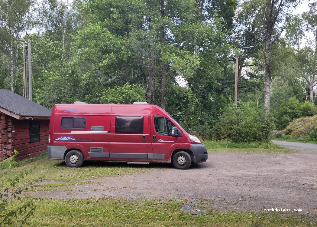 (10710) Snappertuna - 2 Tunalund — foto 4