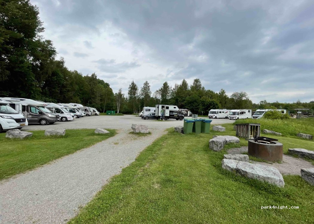 (702 15) Örebro - 10 Oljevägen — foto 5