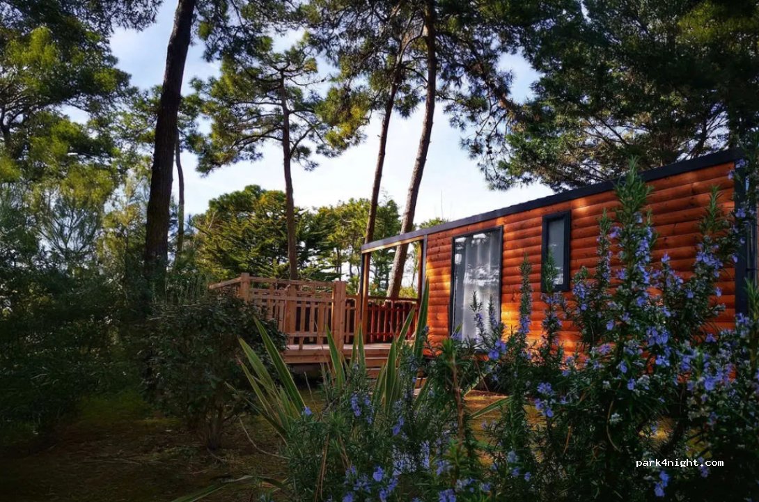 Camping Ushuaïa Villages La Conge — foto