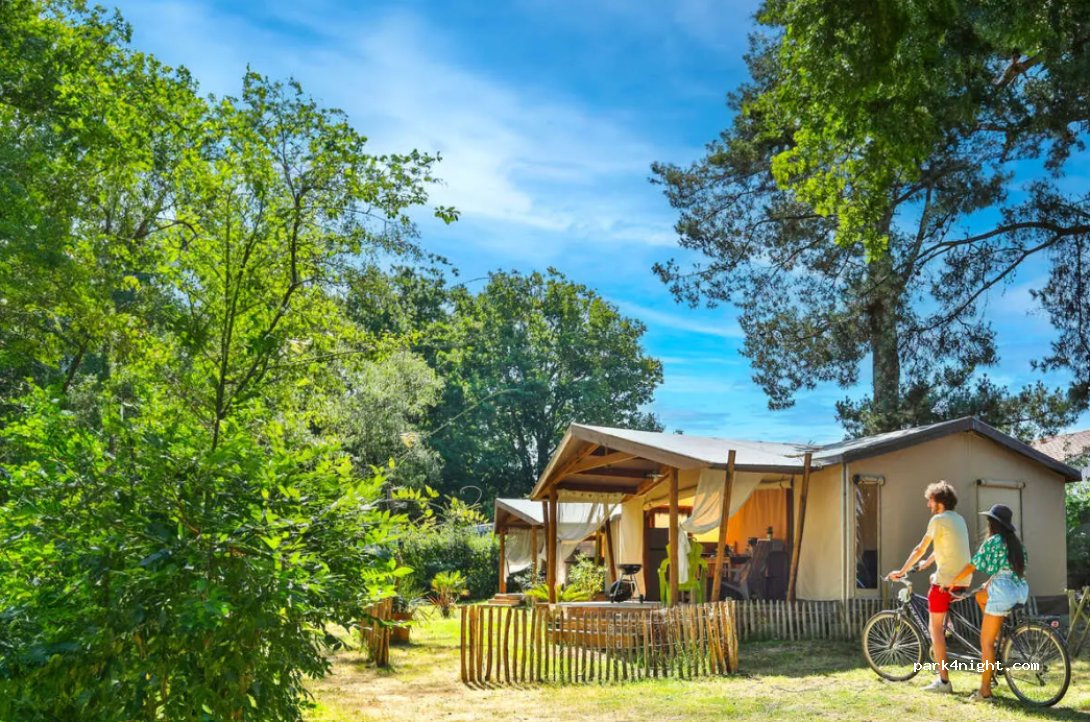 Camping Ushuaïa Villages Le Parc de la Grève — foto