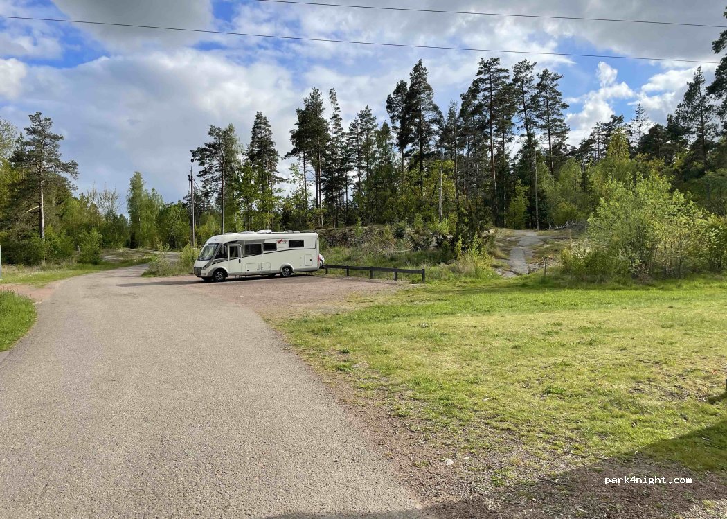(384 30) Blomstermåla - 23 Duveströmsvägen — foto 2