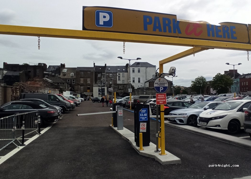 (T12 PY86) Cork - 35 R608 — foto