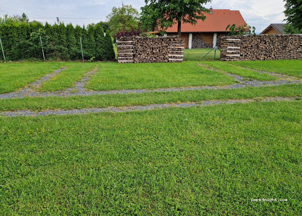 Stellplatz U oveček - stání pro obytné vozy — foto 4