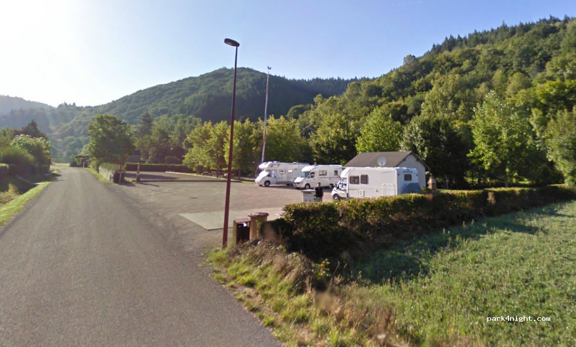 (12800) Saint-Just-sur-Viaur - D532 — foto