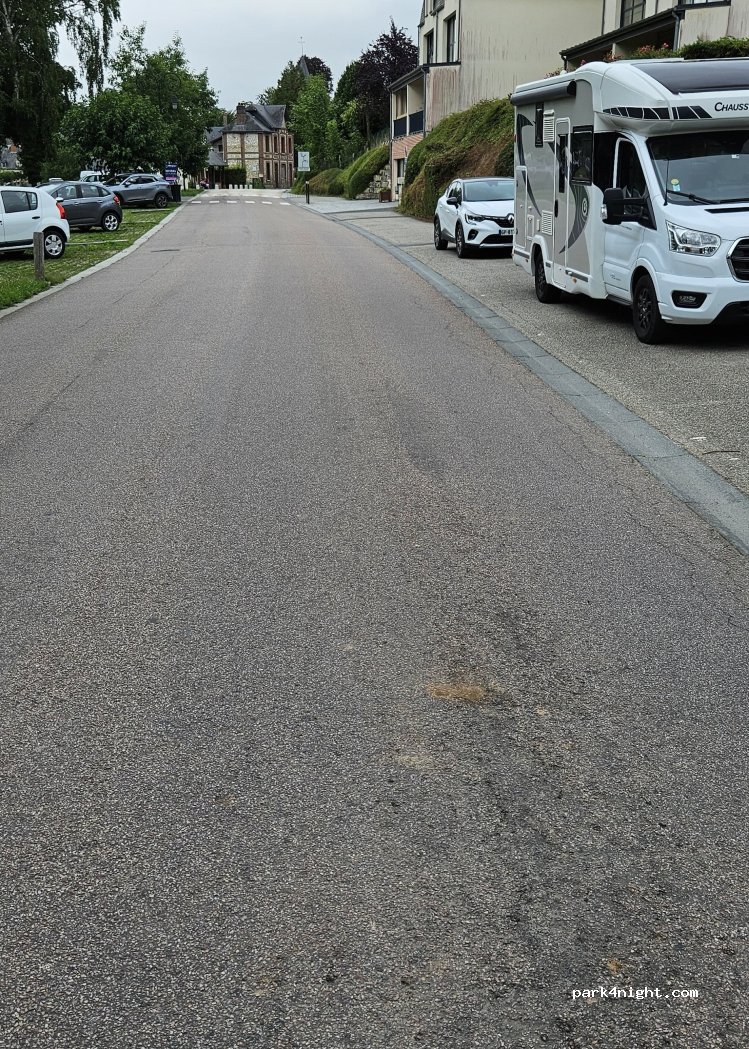 (76490) Rives-en-Seine - 1 Rue de l'Oiseau Bleu — foto 2