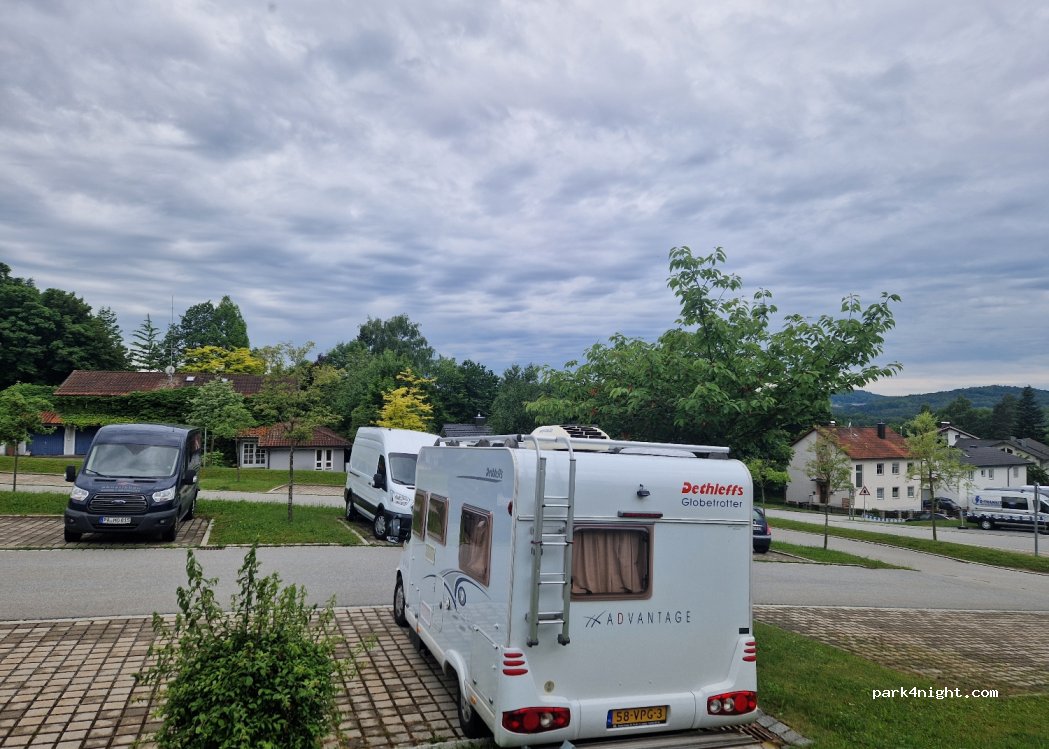 (94104) Tittling - 14 Theodor-Heuss-Straße — foto