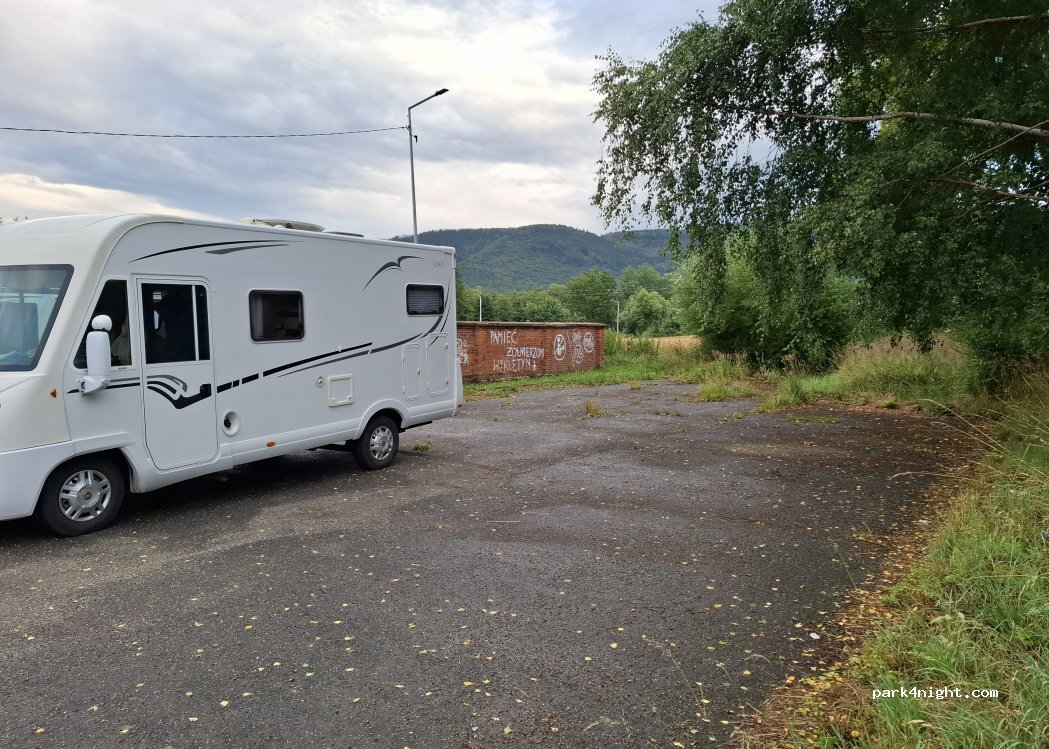 (57-420) Radków - 26 Cmentarna — foto 2