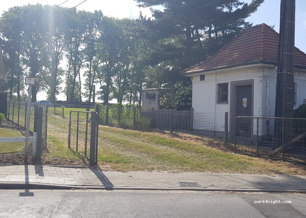 (8700) Tielt - — foto