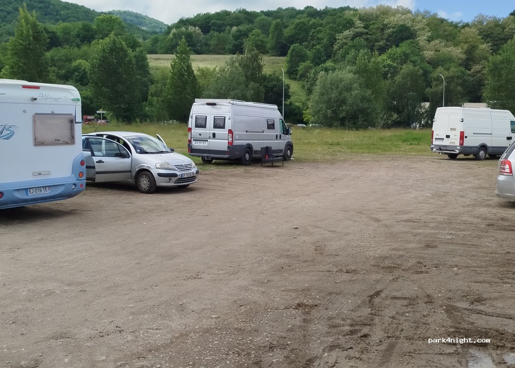 (09200) Saint-Girons - 28 Rue Jules Ferry — foto 2