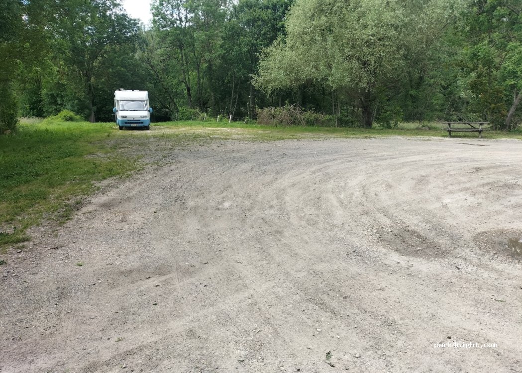 (48230) Les Salelles - 89 Route de la Grenouille — foto 2