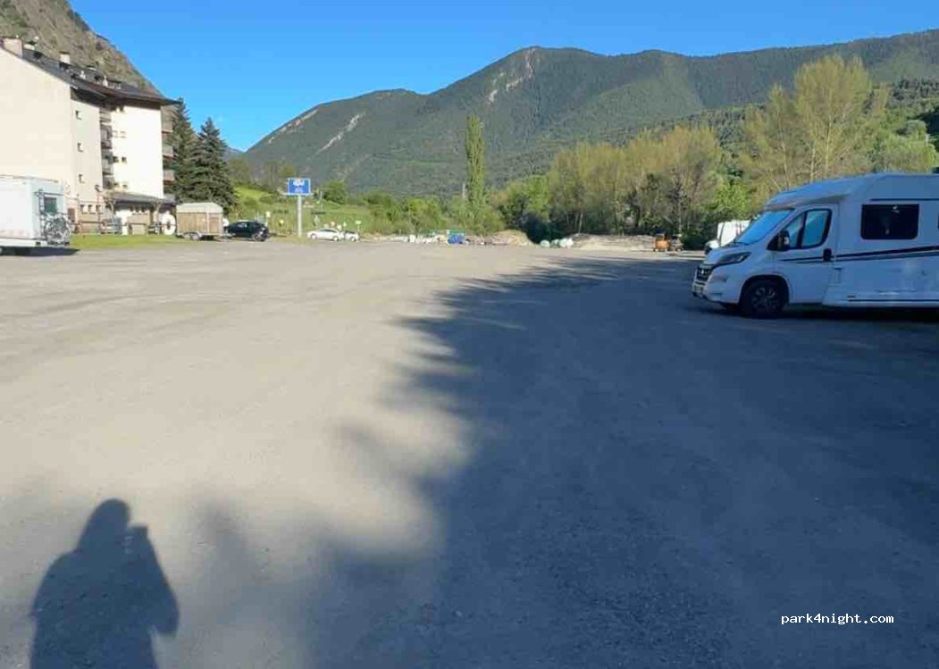 (25597) Espot - 1 Carrer Sant Maurici — foto