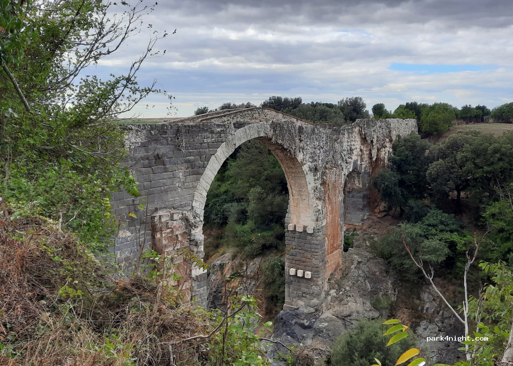 (01011) Canino - Strada Provinciale 107 — foto 3