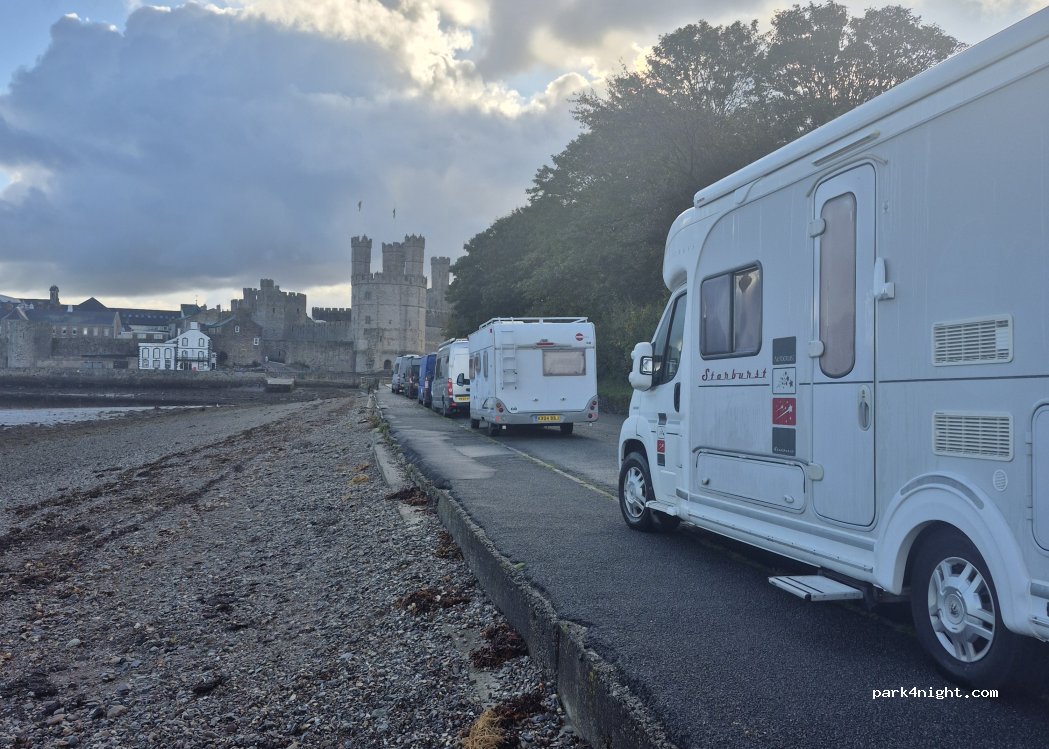 (LL54) Gwynedd - Aber Foreshore Road — foto 2