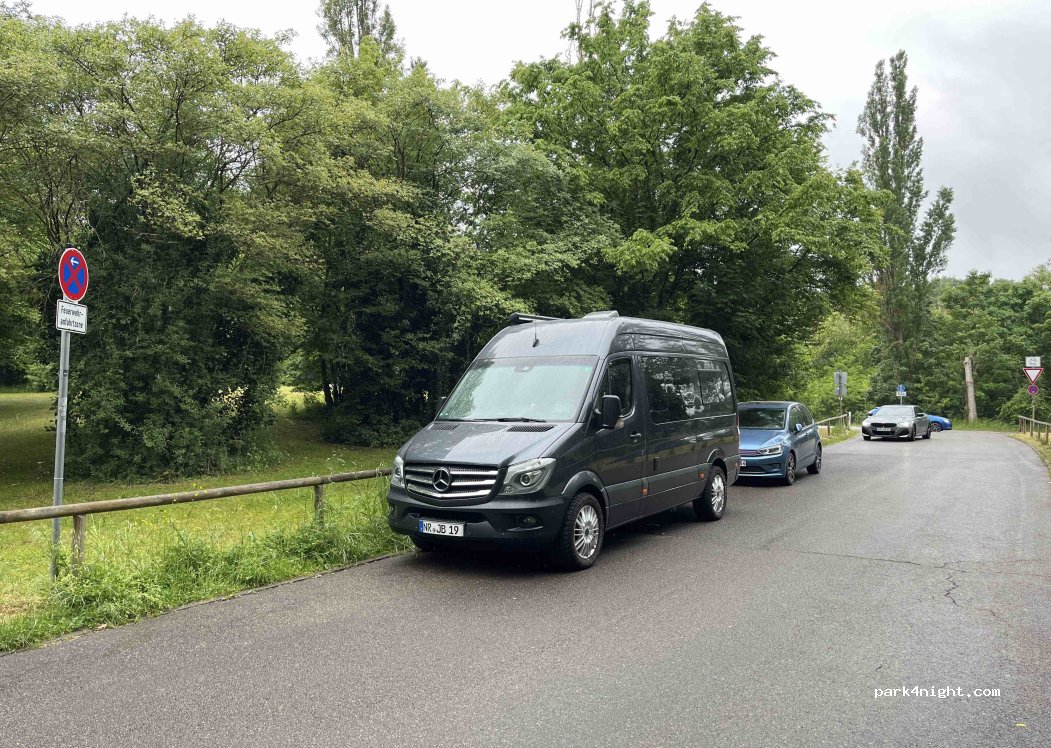 (90491) Nürnberg - 24X Flußstraße — foto