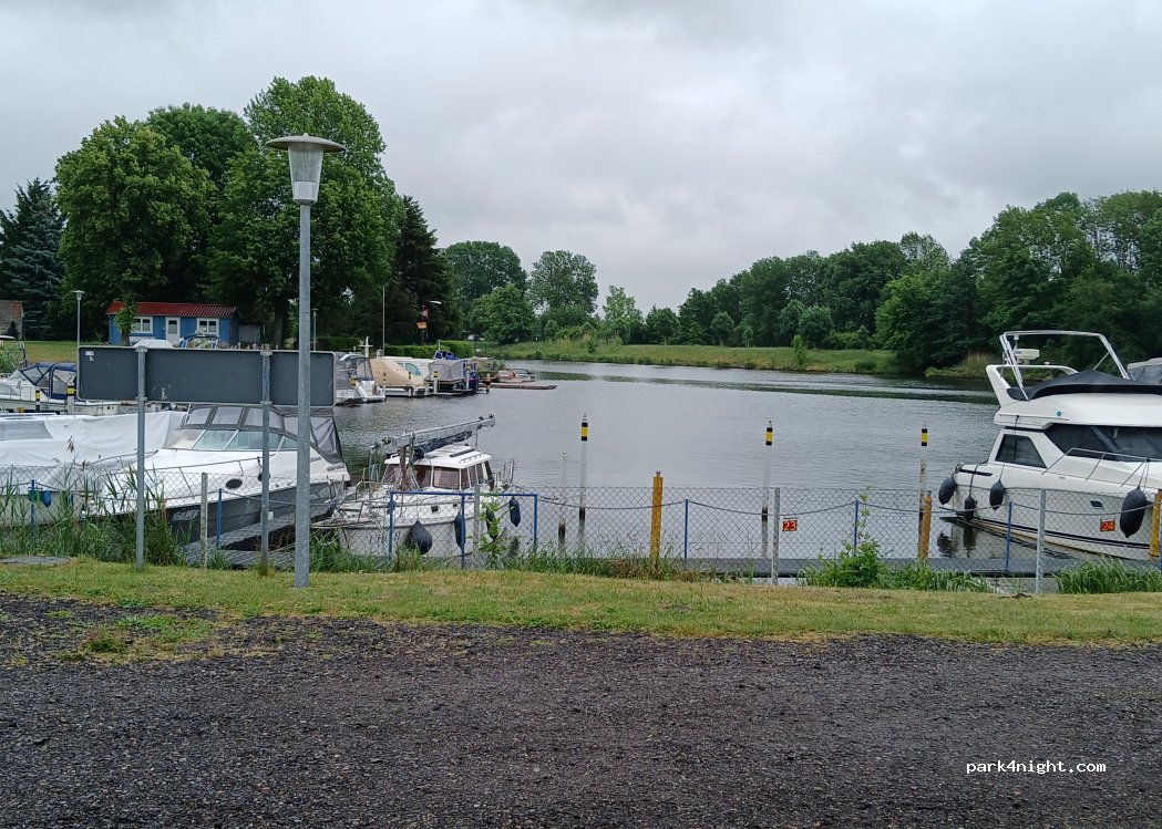 (39288) Burg (bei Magdeburg) - 20A Am Kanal — foto 4