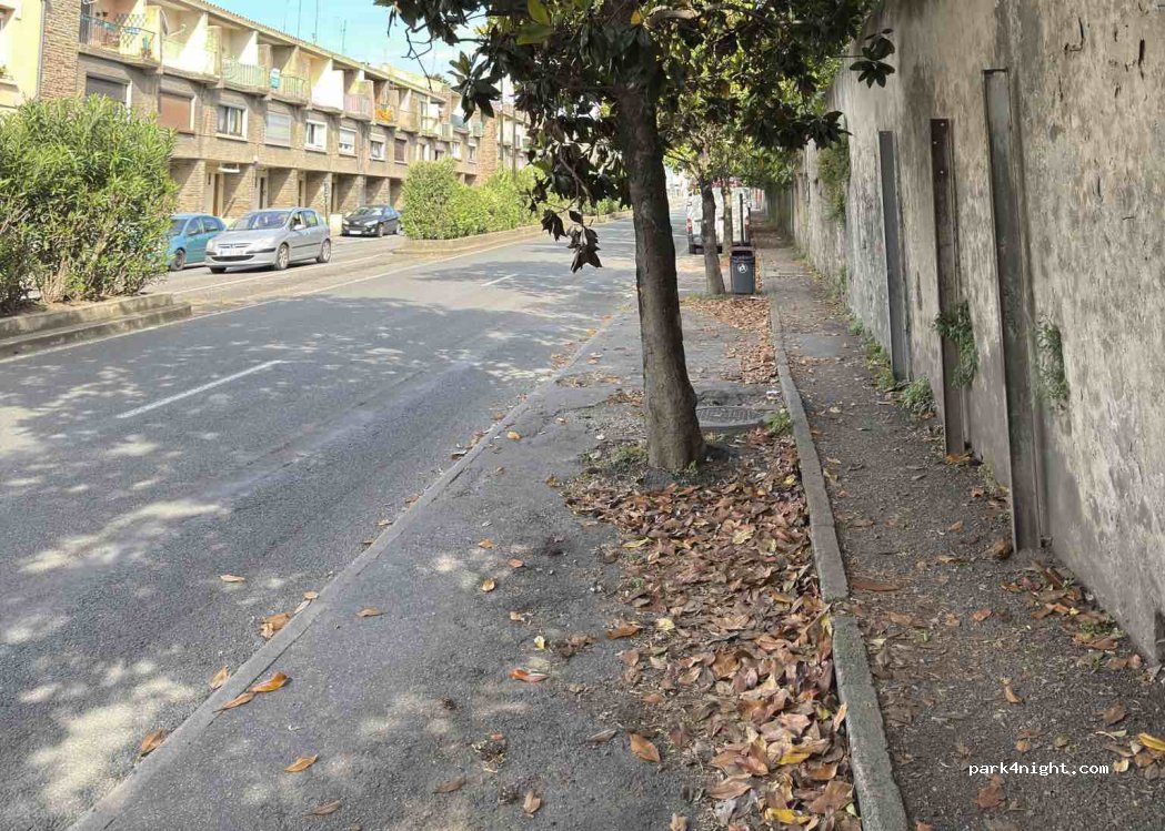 (11000) Carcassonne - 41 Avenue du Général Leclerc — foto