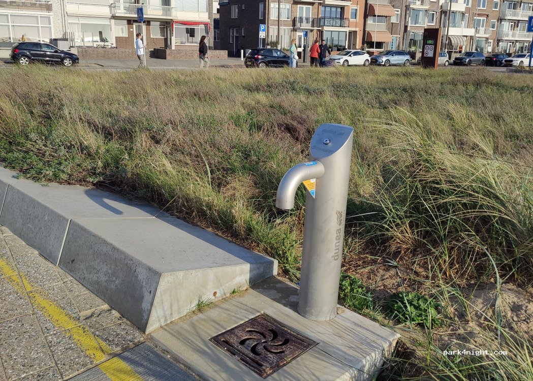 (2225 AD) Katwijk aan Zee - 44 Boulevard — foto