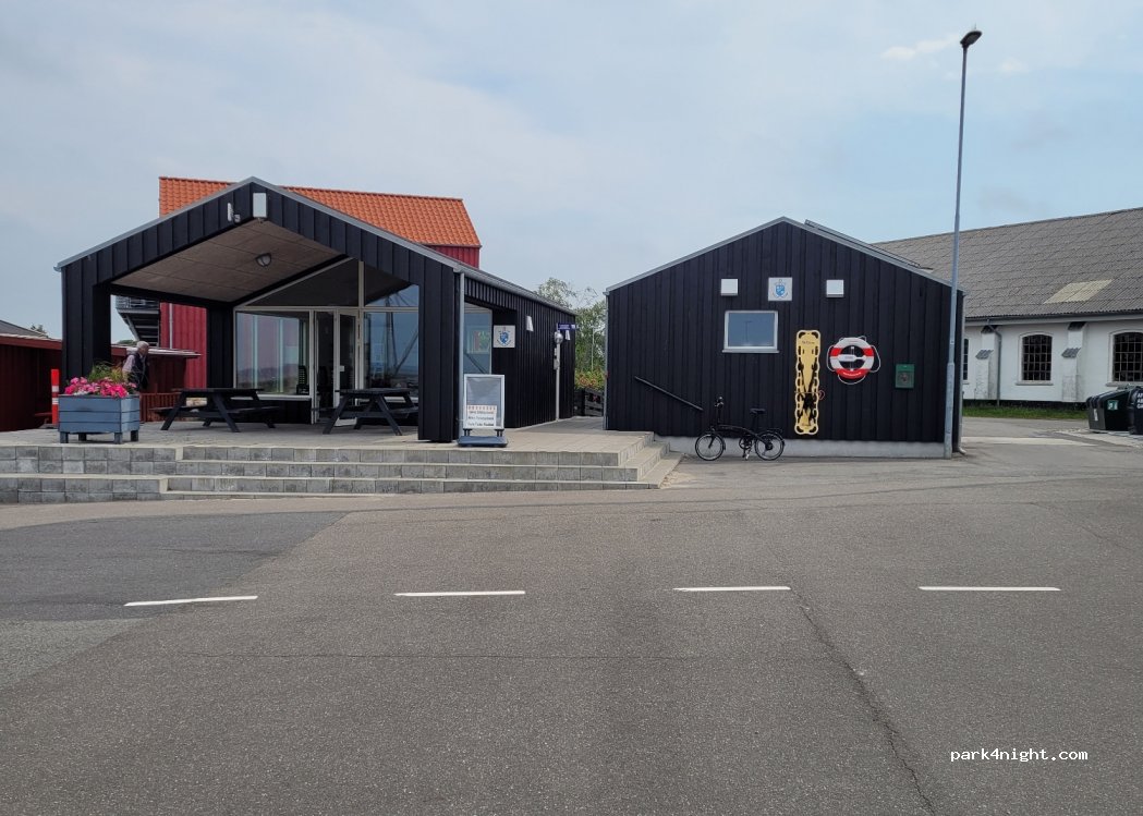 (5900) Rudkøbing - 513 Havnepladsen — foto 3