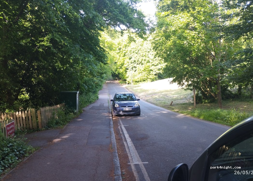 (IG10 1HP) Loughton - SHAFTESBURY — foto 3