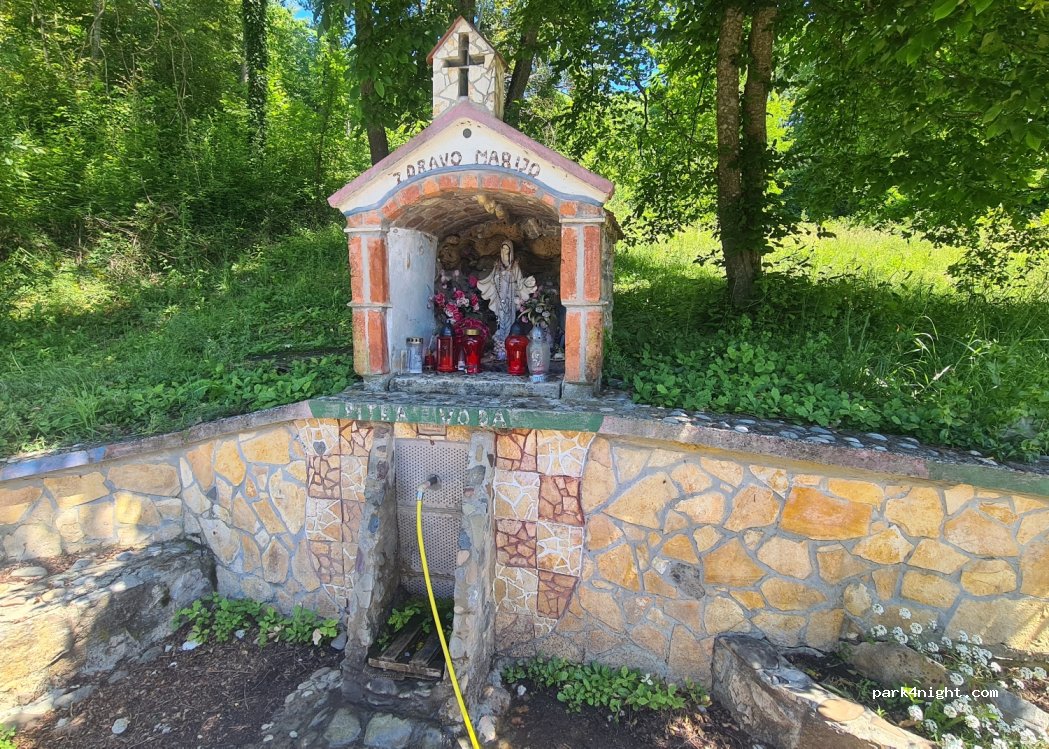 (10454) Brezarić - 51 Brezarić — foto