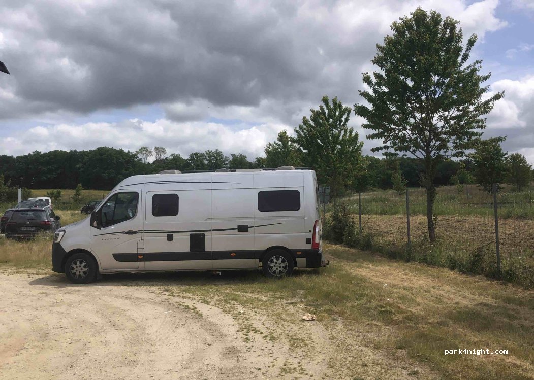 (87520) Veyrac - Unnamed road — foto 2
