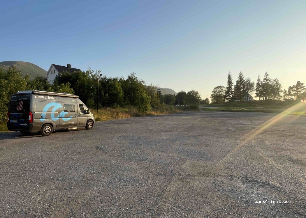 (6030) Langevåg - 5 Steinhaugen — foto 4