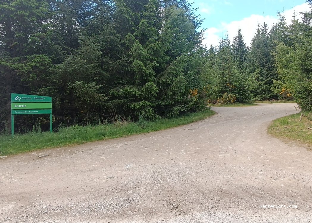 (6DY) Banchory - Unnamed Road — foto