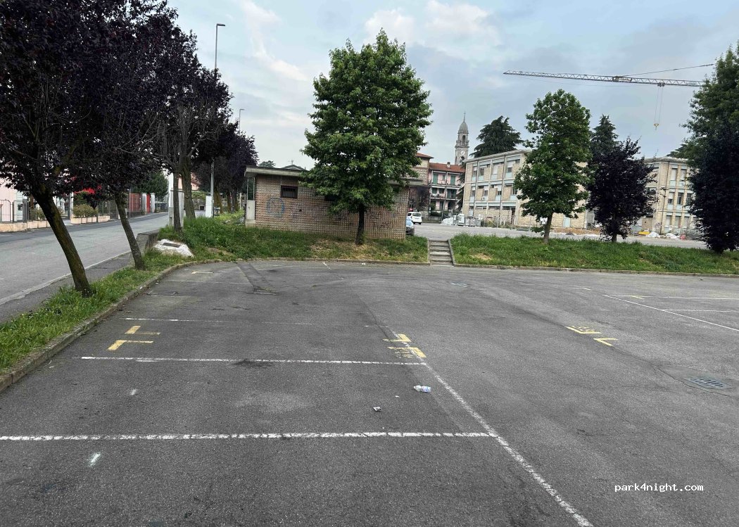 (22074) Lomazzo - 8 via Carcano B.m. — foto