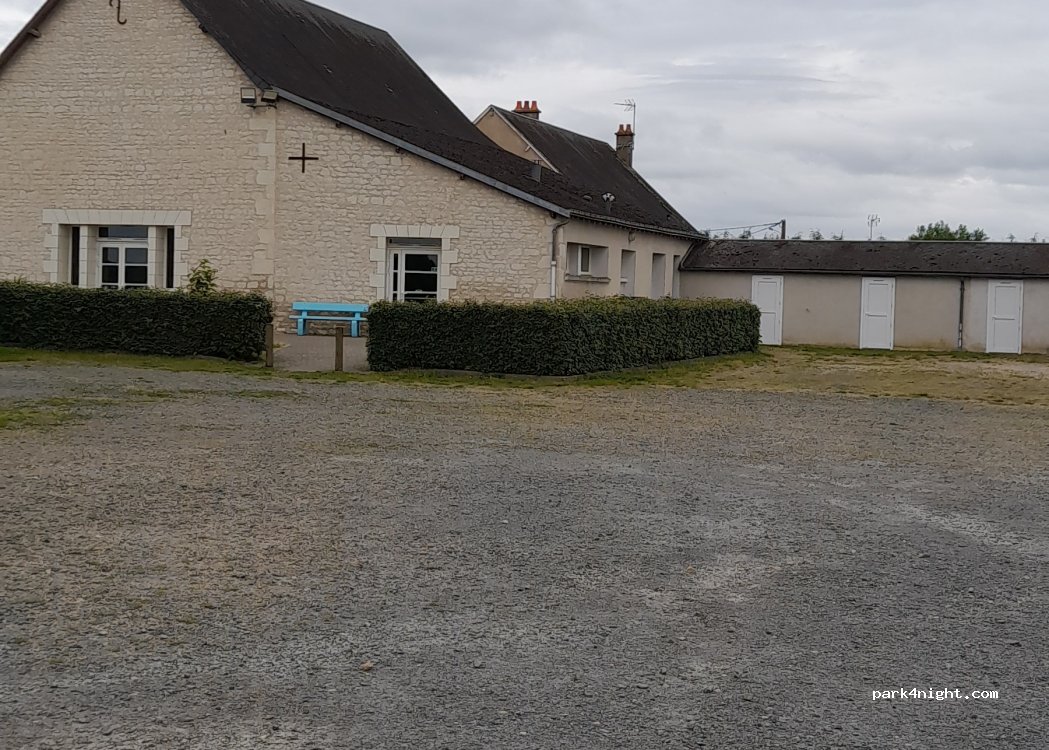 (86220) Port-de-Piles - 1 Rue de Nambon — foto 2