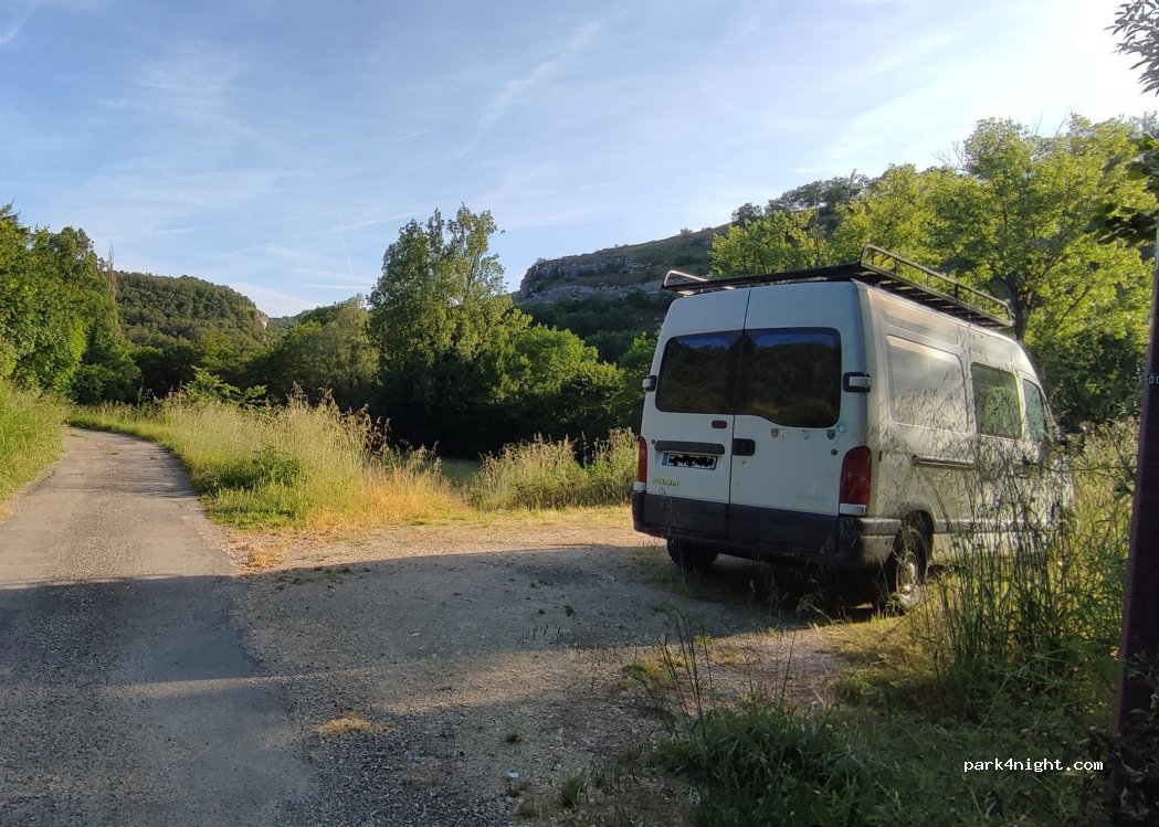 (46200) Lacave - 56 Chemin de L'ouysse — foto
