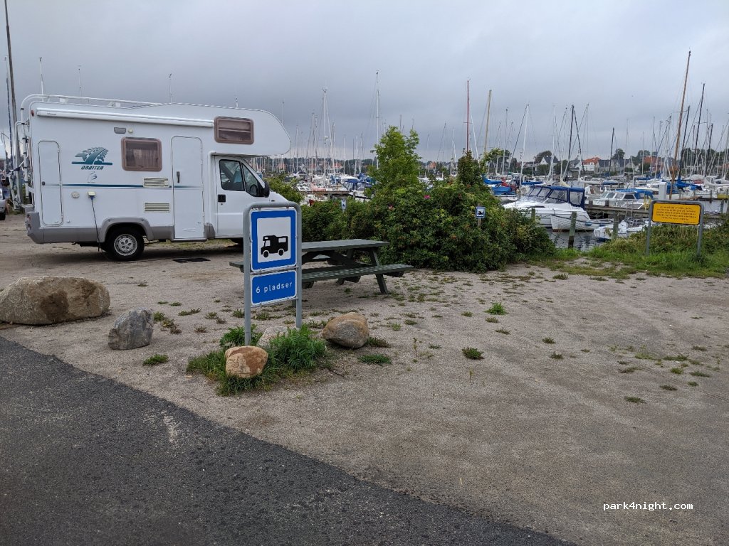 Fåborg Lystbådehavn — foto