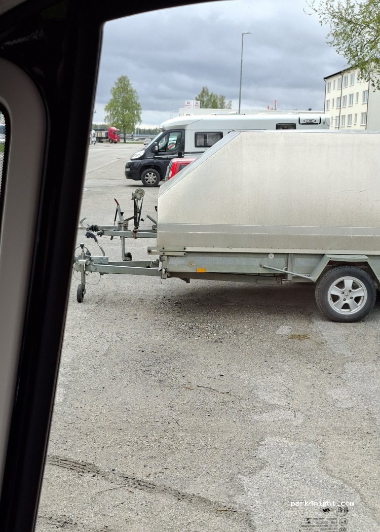 (921 31) Lycksele - 23 Hamngatan — foto 2