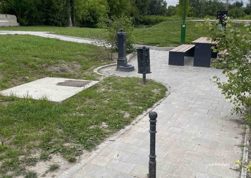 (2500) Esztergom - 2 Gőzhajó utca — foto