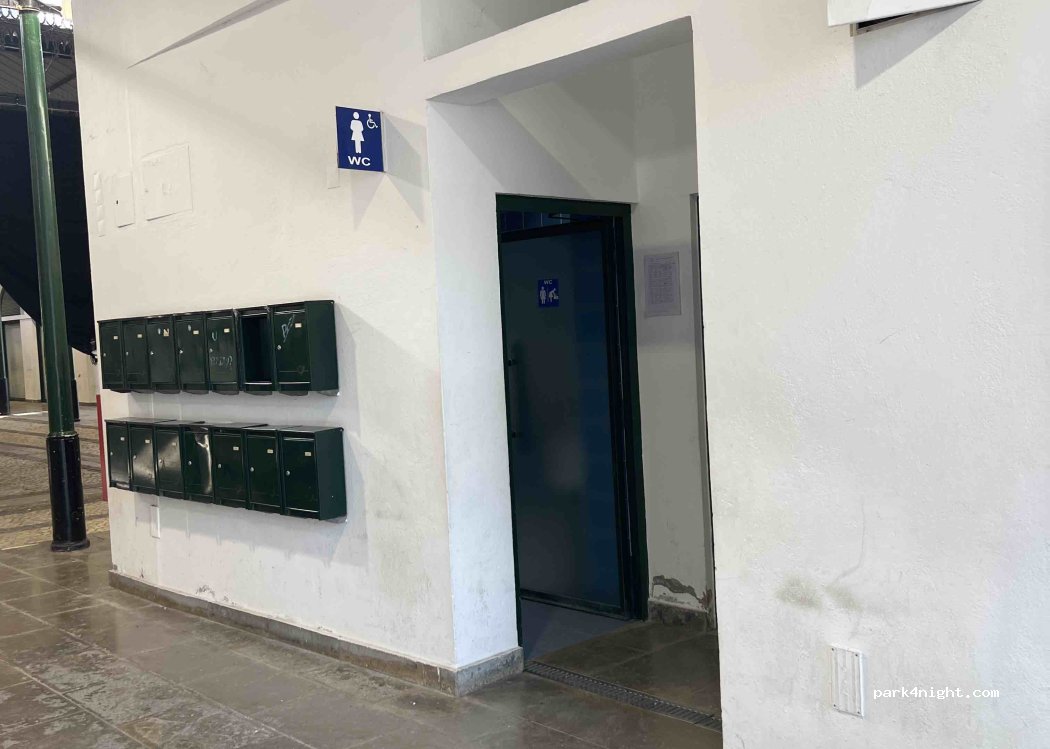 (8800-354) Tavira - R. José Pires Padinha — foto 2
