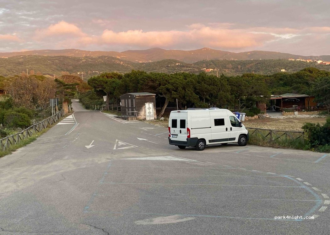 (07030) Badesi - Unnamed Road — foto