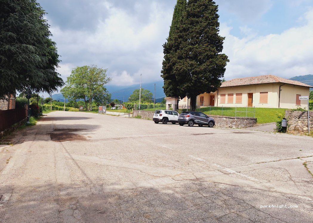 (31051) Farrò - 4 Piazzale della Chiesa — foto 4