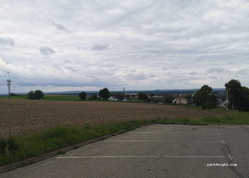 (43-140) Lędziny - 28 Zabytkowa — foto 2