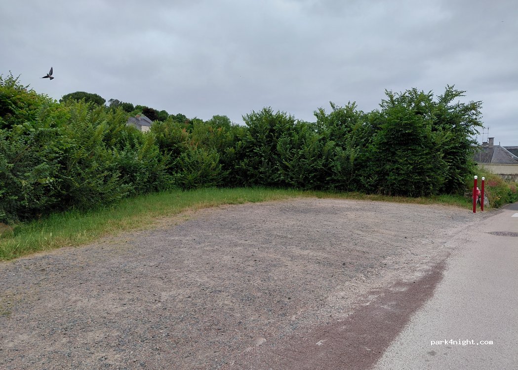 (49730) Turquant - 3 Rue des Martyrs — foto