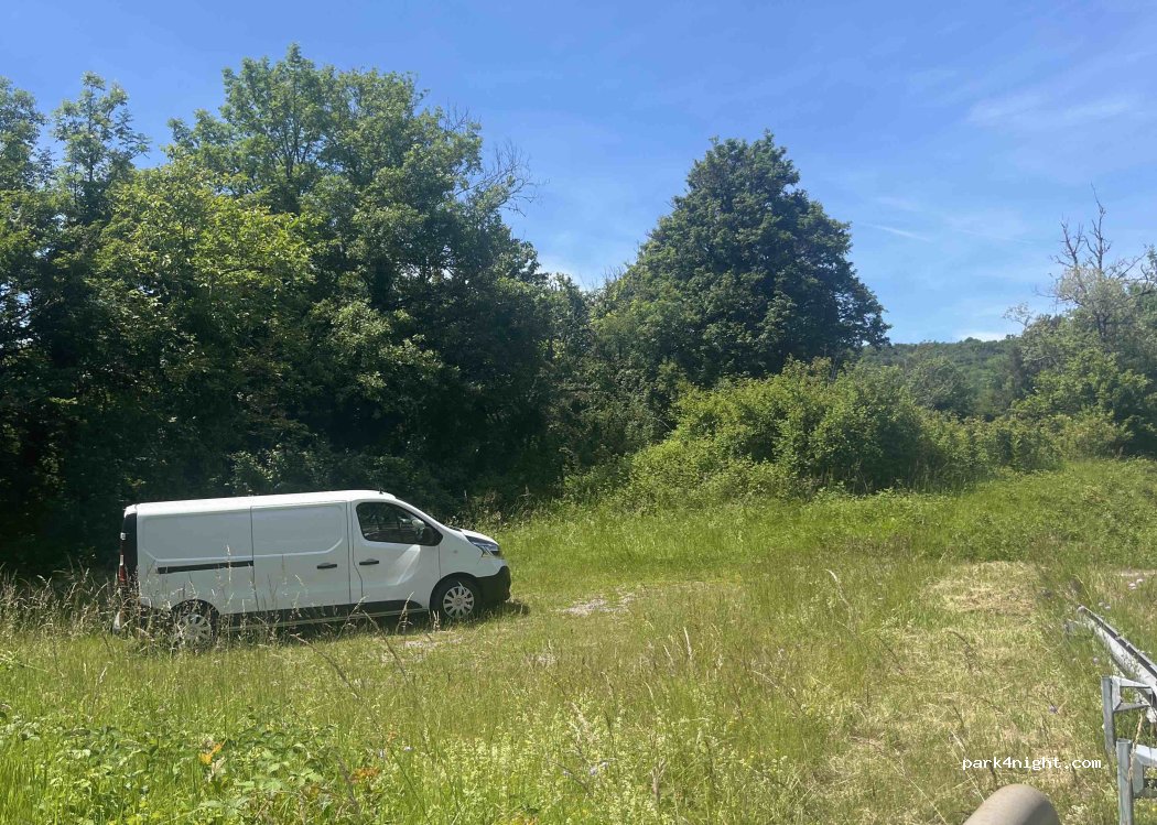 (01250) Serrières-sur-Ain - D979 — foto 2