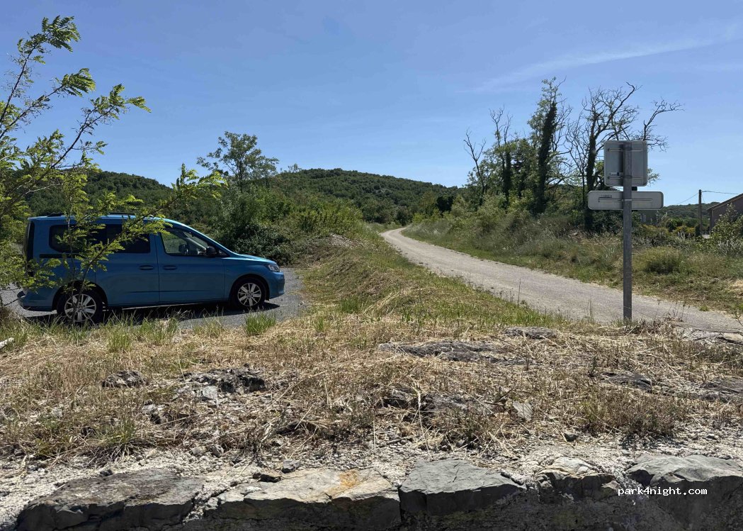 (07460) Beaulieu - Chem. des Pradettes — foto