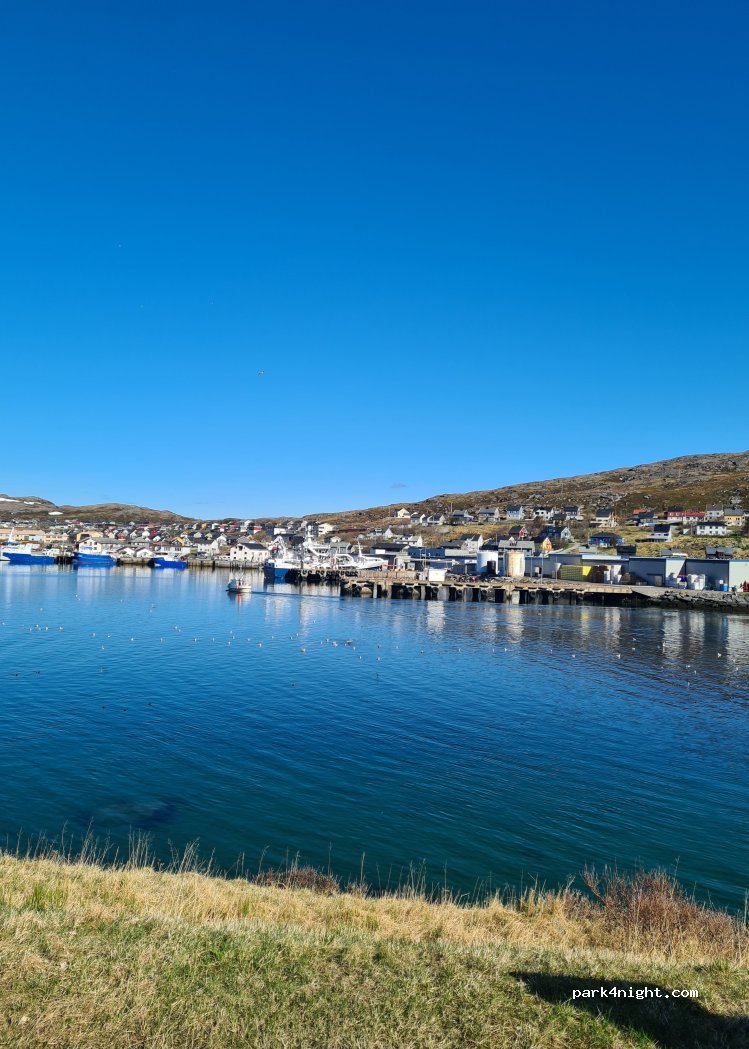 (9690) Havøysund - 171 Strandgata — foto