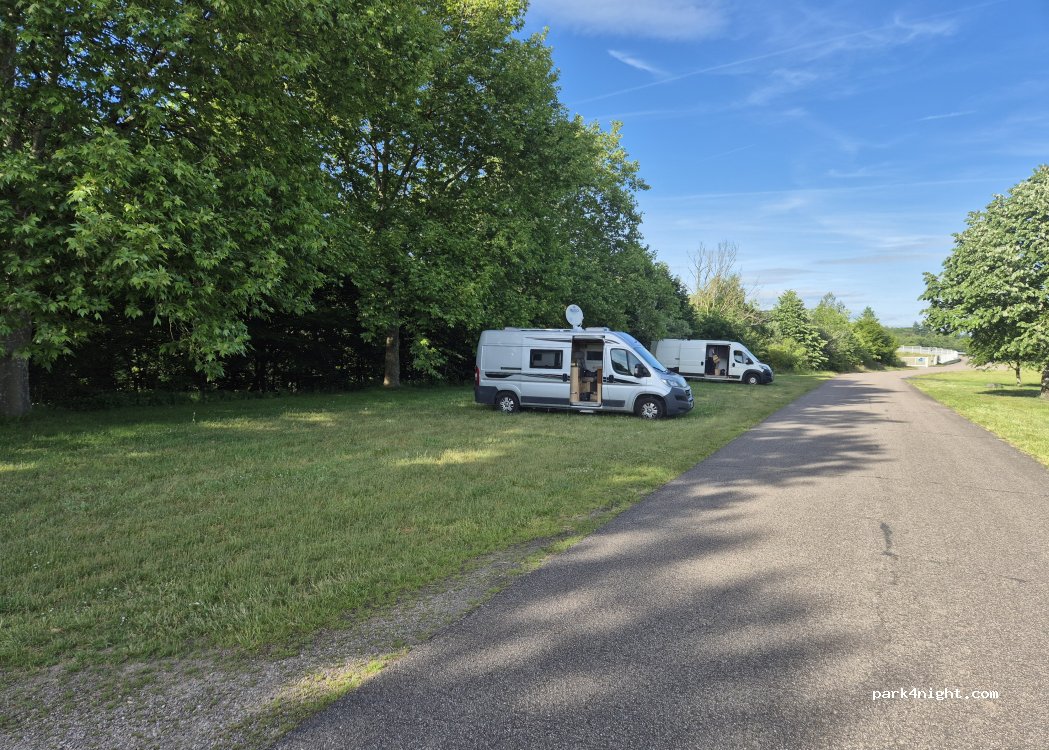 (54840) Villey-le-Sec - Rue de la Gare — foto 2