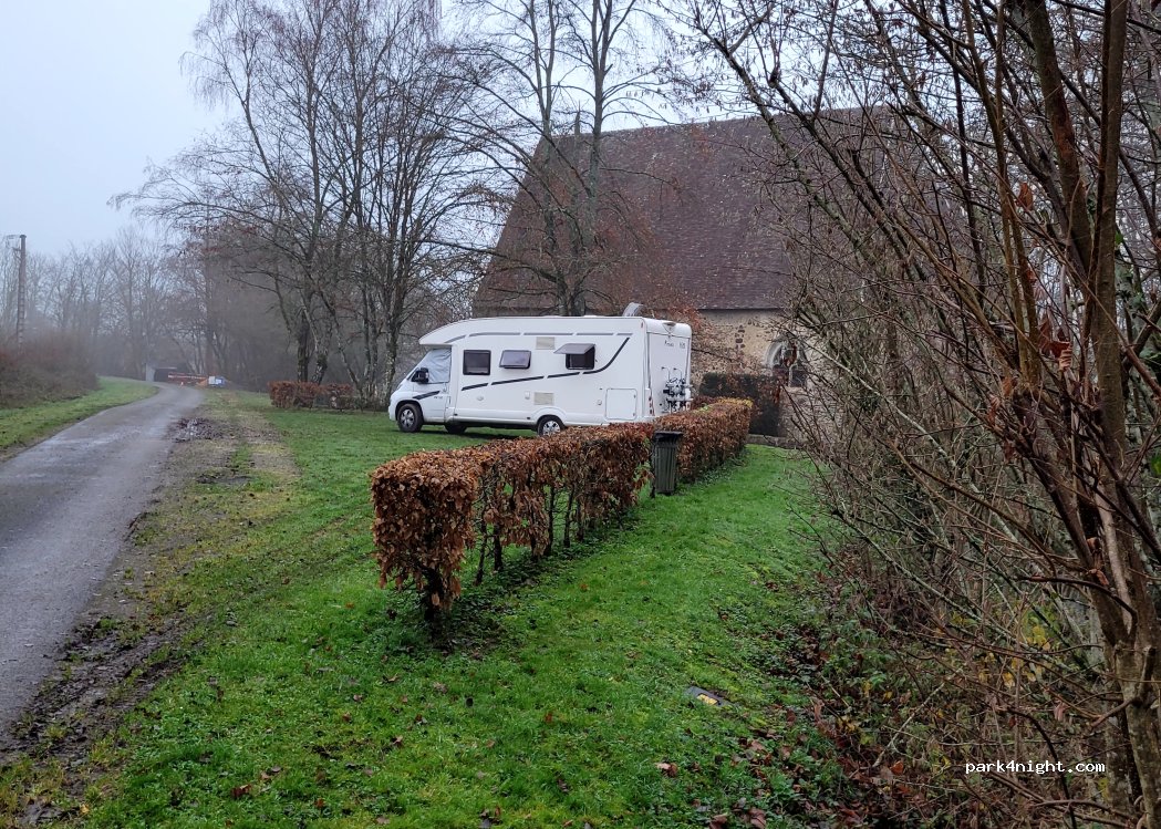 (28340) La Ferté-Vidame - 1 Route des Bruyères de Réveillon — foto 4