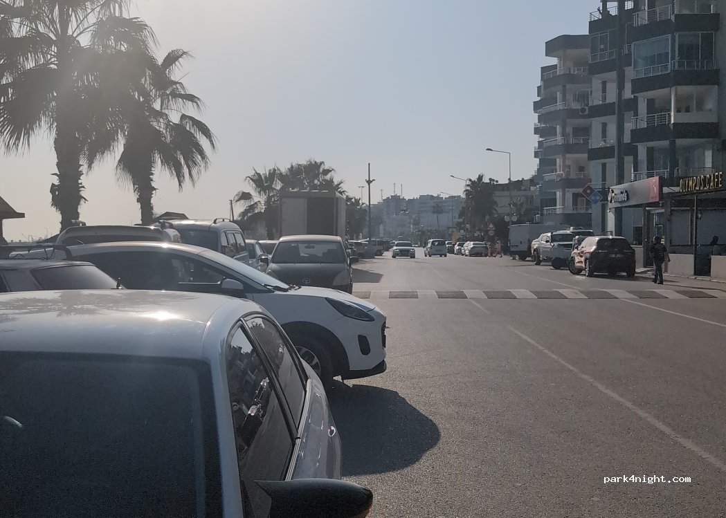 (01375) Karataş - 63 A Sahil Caddesi — foto 3