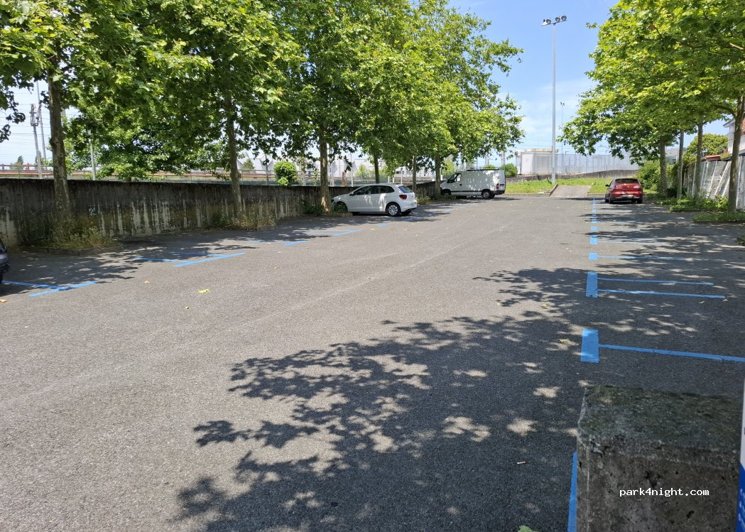 (20304) Irún - 47 Avenida Iparralde — foto
