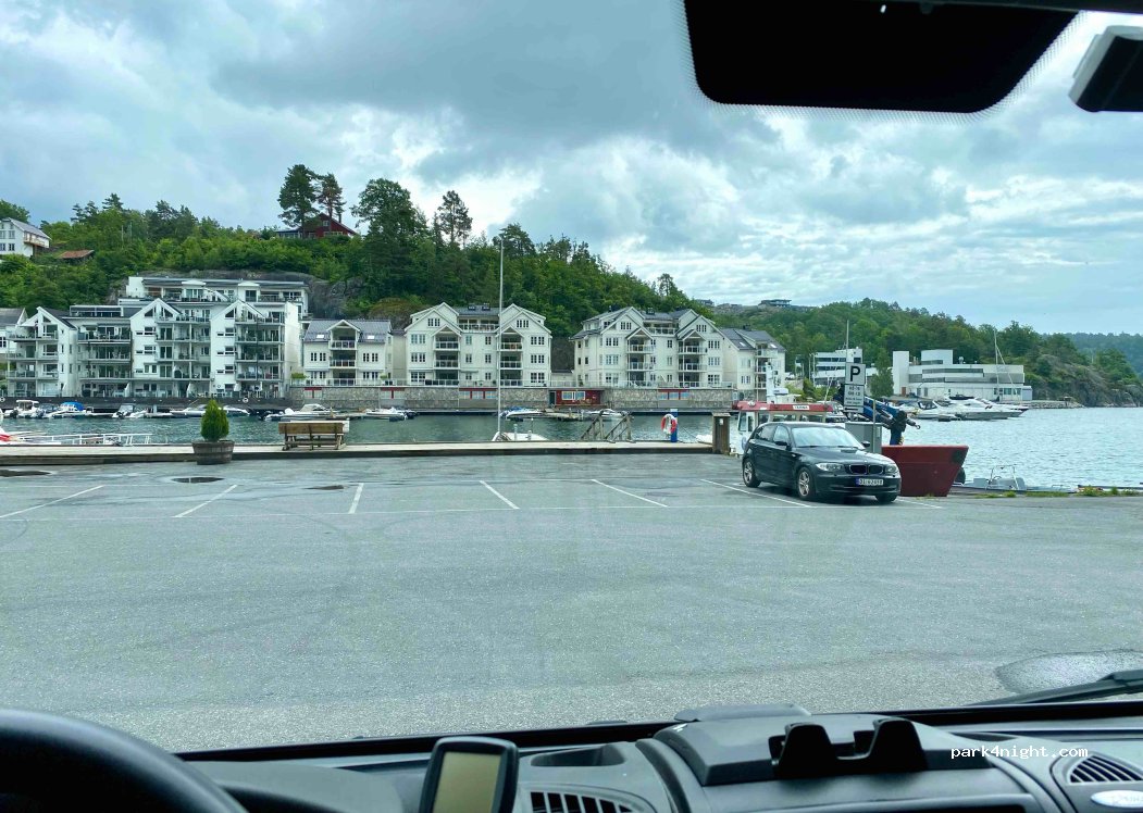 (4900) Tvedestrand - 12 Bakkeskåt — foto 4
