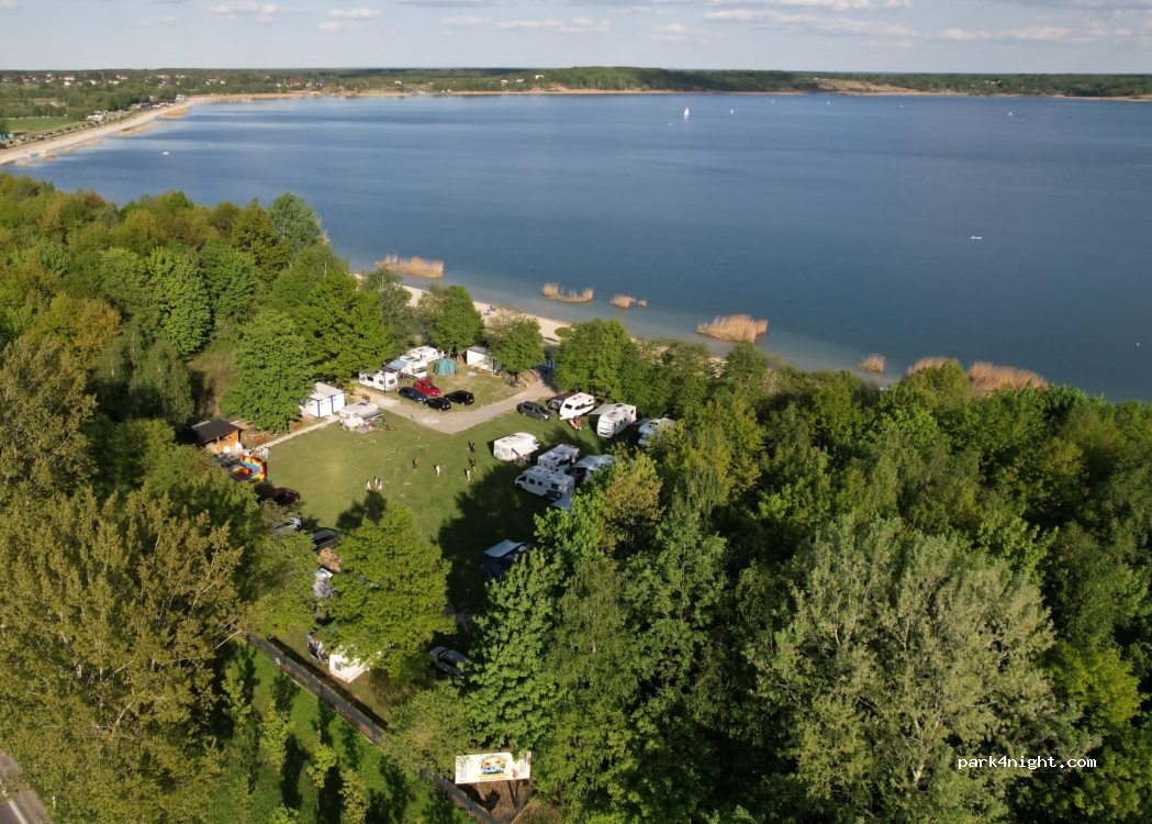 Kempingowa Przystań - Jezioro Tarnobrzeskie — foto