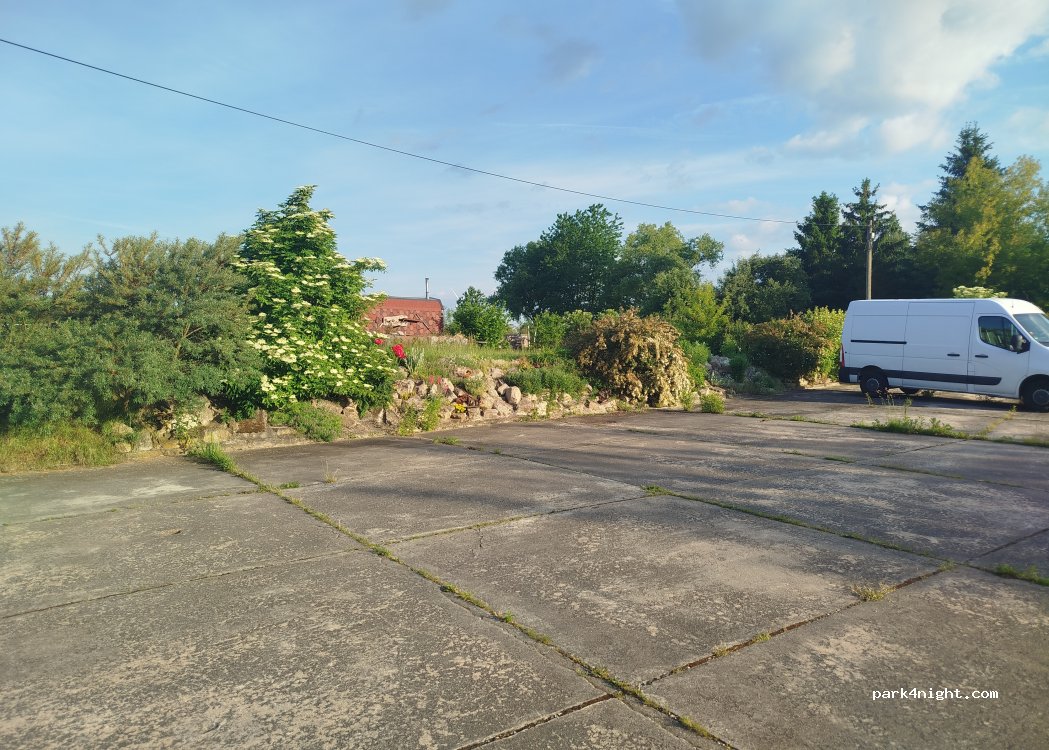(08451) Crimmitschau - 52D Helmut-Bräutigam-Straße — foto