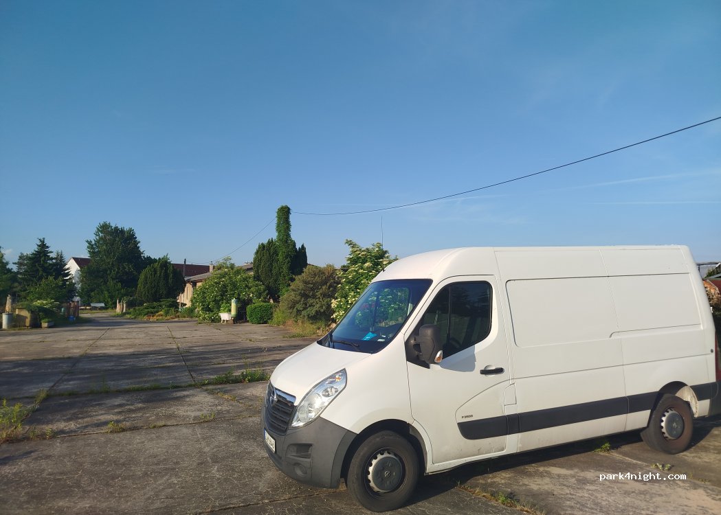 (08451) Crimmitschau - 52D Helmut-Bräutigam-Straße — foto 2
