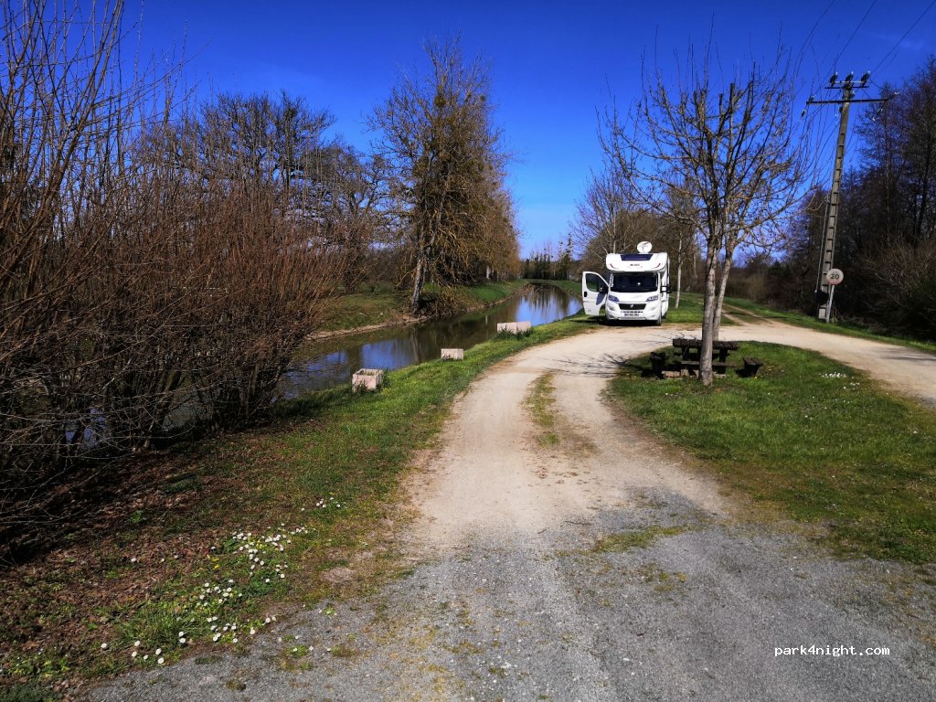 (18210) Le Pondy - 6 D953 — foto 2